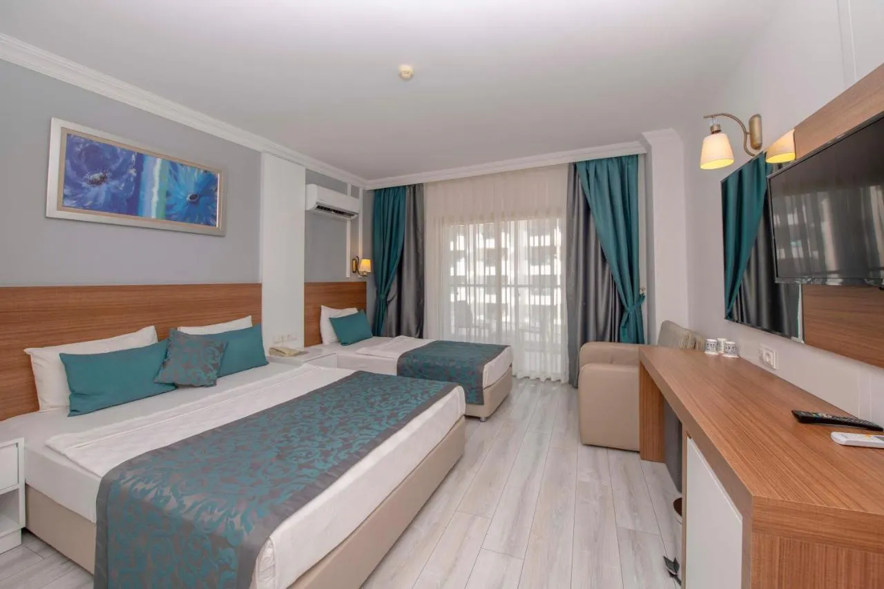 Armas Beach hotel slide-5