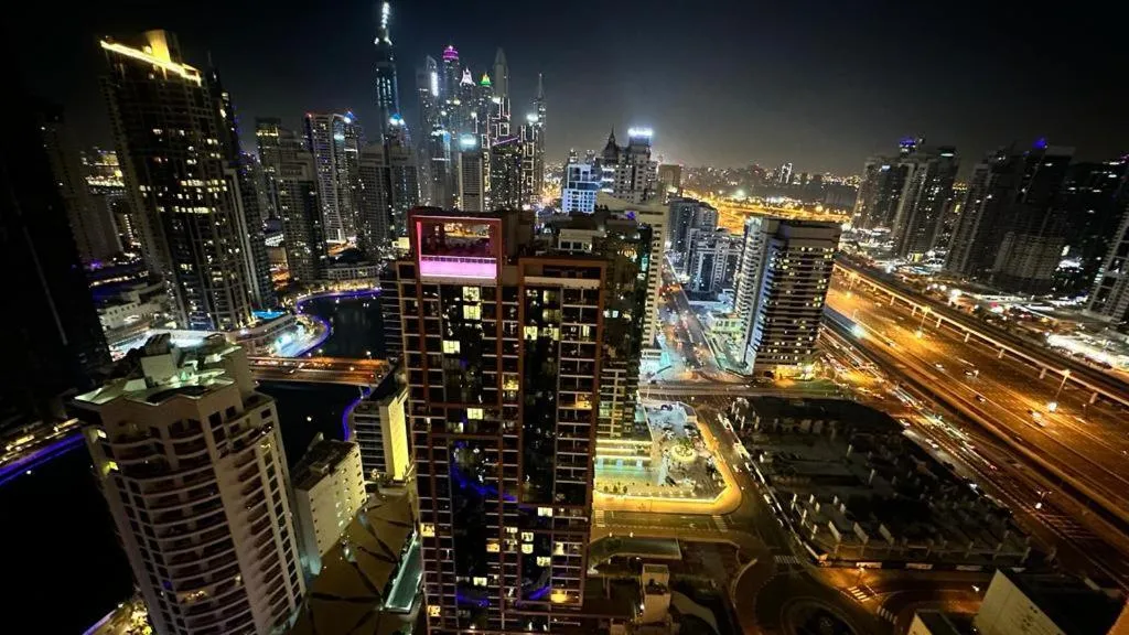 Address Dubai Marina slide-4