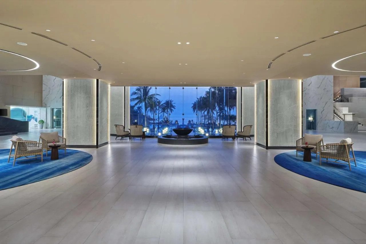 Hilton-Hua-Hin-Resort-Spa-2