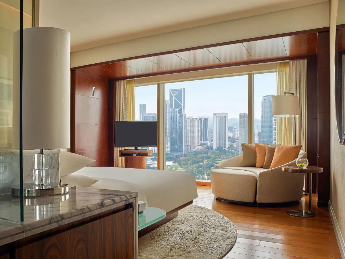 Grand Hyatt Kuala Lumpur hotel slide-5
