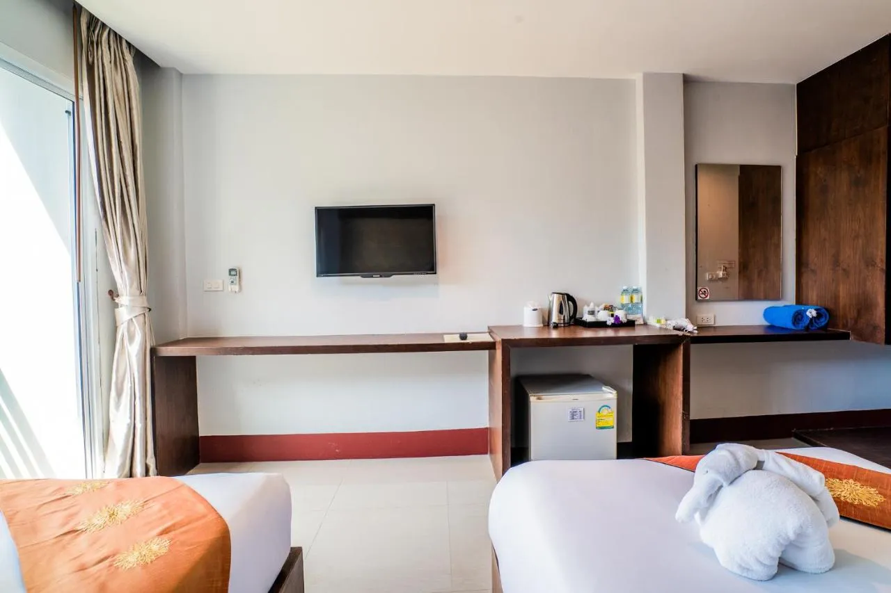 Phi Phi Anita Resort-2