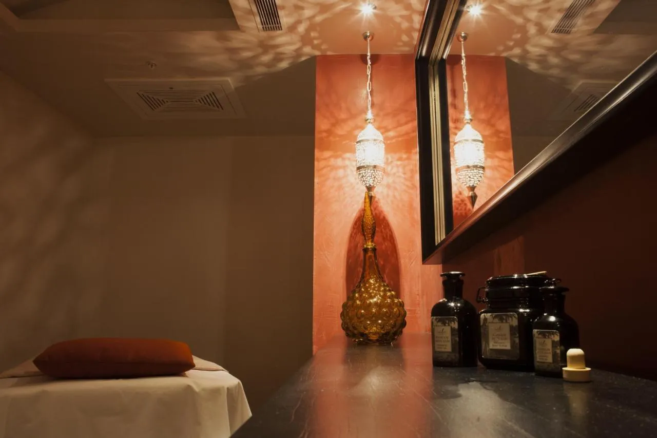 The House Hotel Karakoy-1