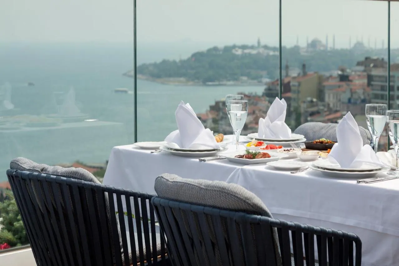 CVK Park Bosphorus hotel slide-4