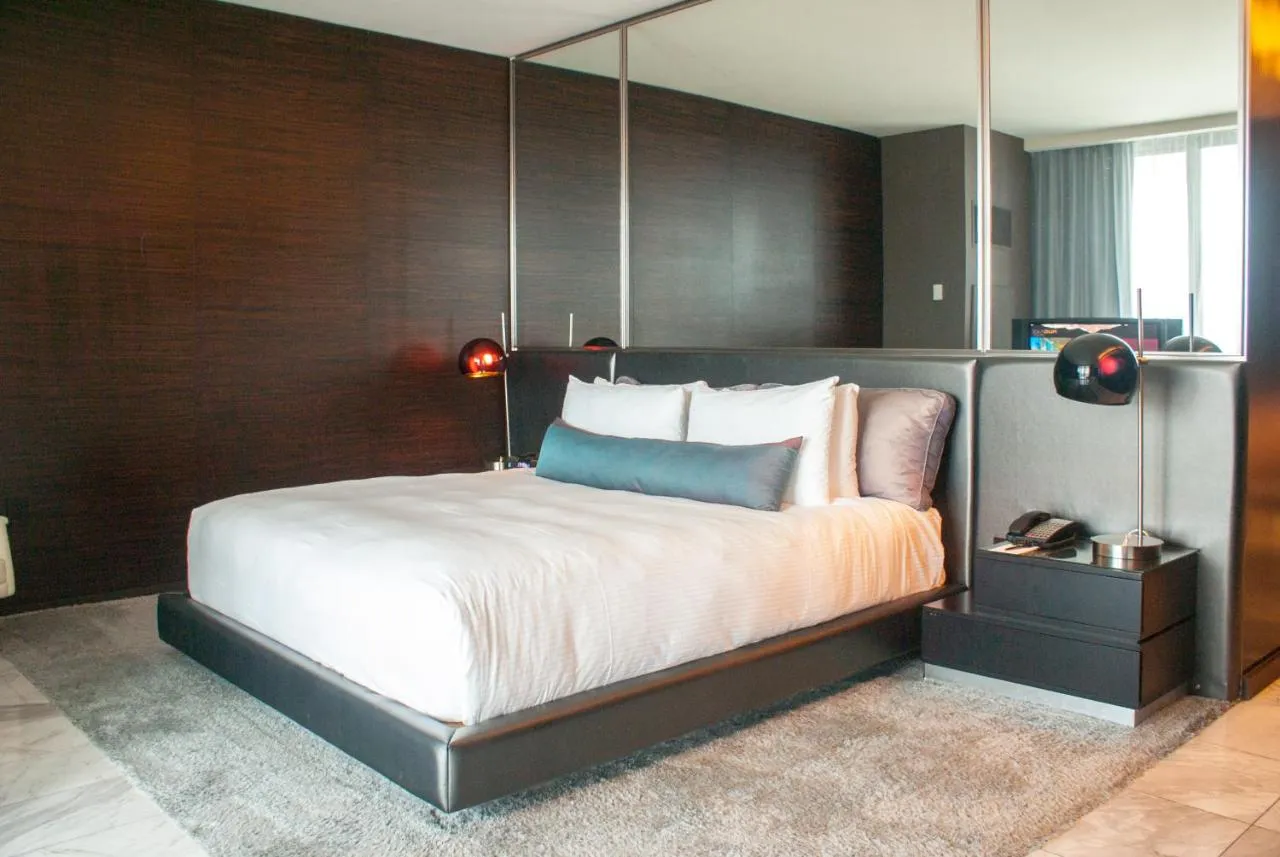 Palms Place Hotel and Spa-1