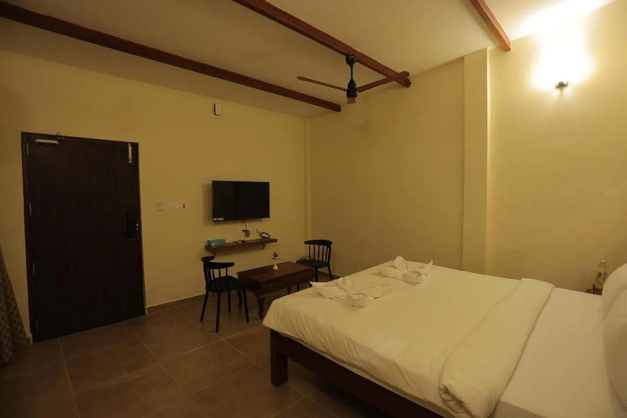 PALM PARADISE Beach Resort-2