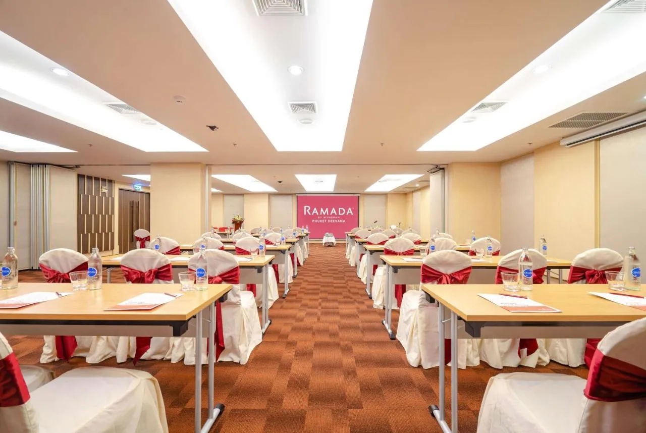 Ramada by Wyndham Phuket Deevana Patong slide-3
