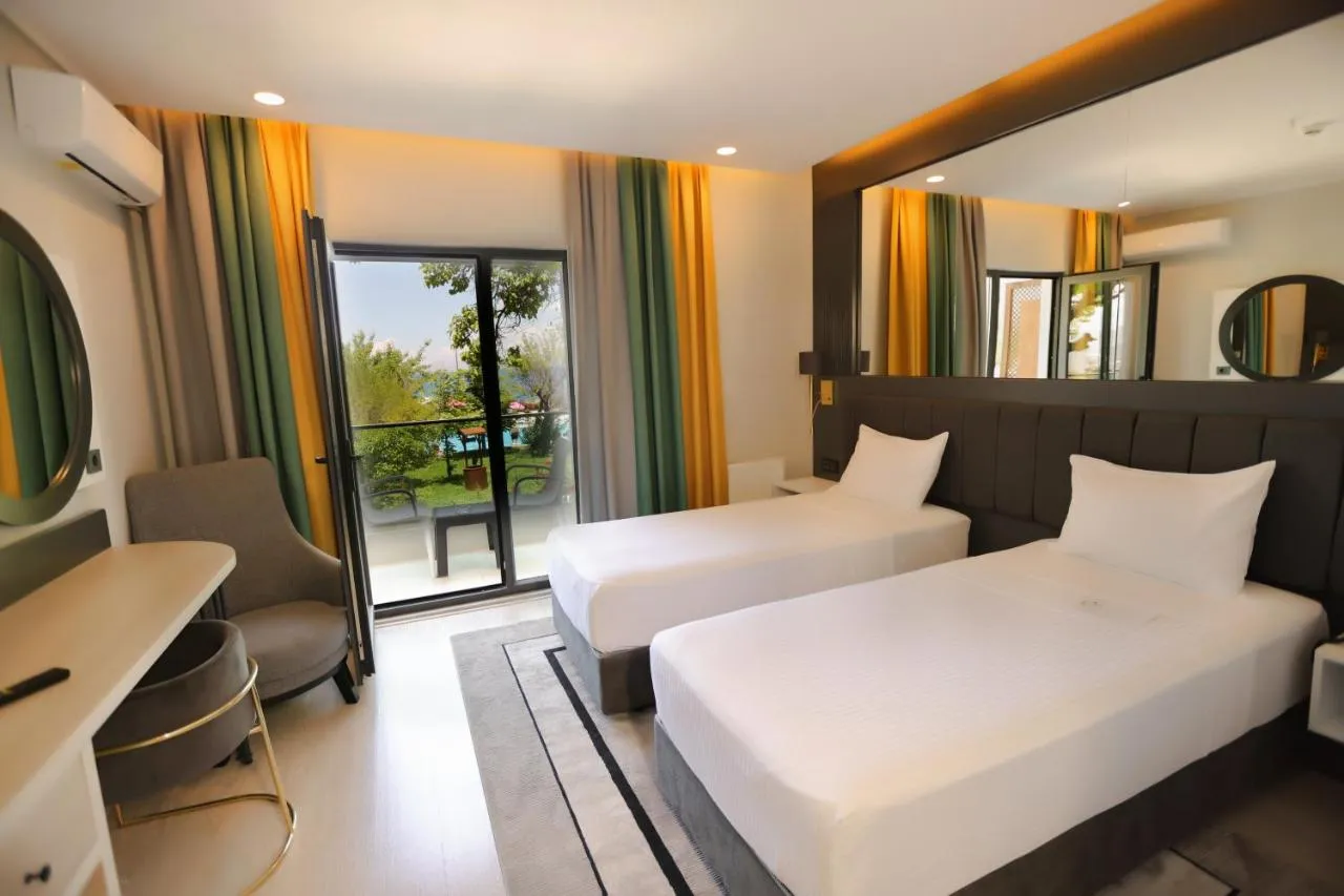 Dedeman Van Resort & Aquapark Hotel slide-4