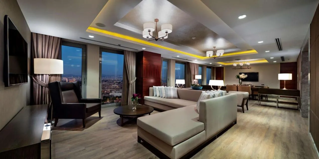 Doubletree By Hilton Istanbul Topkapi slide-5