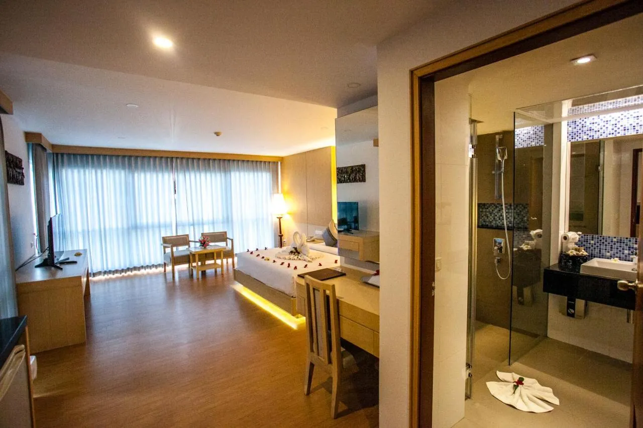 Phi Phi Harbour View Hotel-SHA Extra Plus slide-3