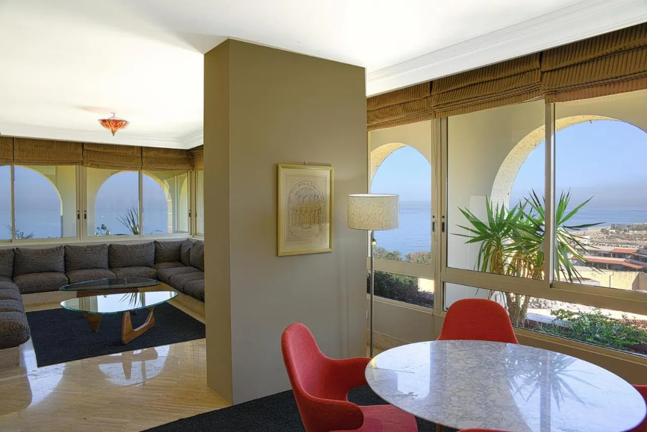 portemilio Hotel slide-3