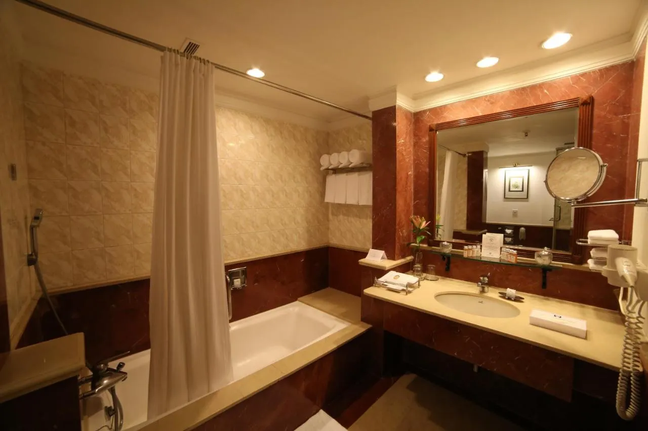 Jaypee Palace Hotel & Convention Centre Agra slide-3