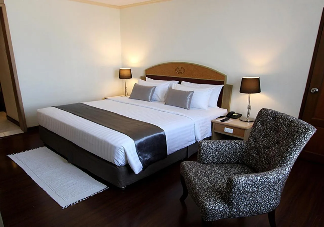 Grand Tower Inn Rama VI-1