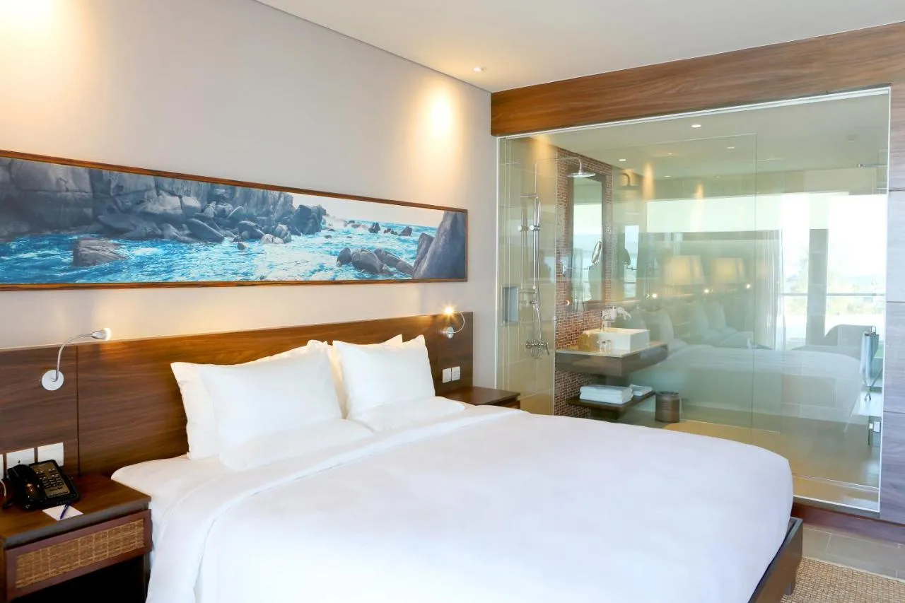 Novotel Phu Quoc Resort Hotel slide-5