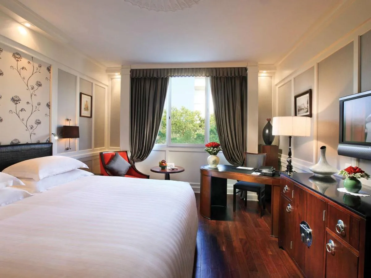 Sofitel Legend Metropole Hanoi slide-4