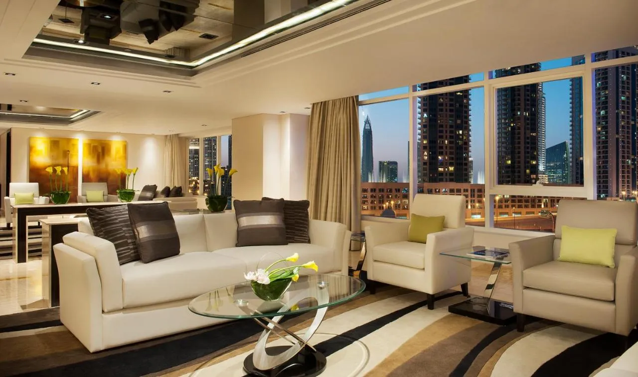 DAMAC Maison Canal Views slide-5