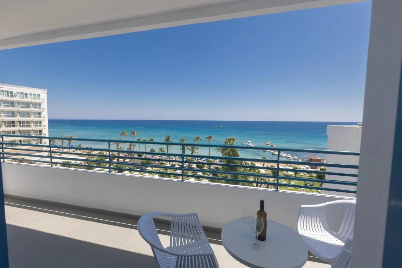 Iliada hotel slide-5