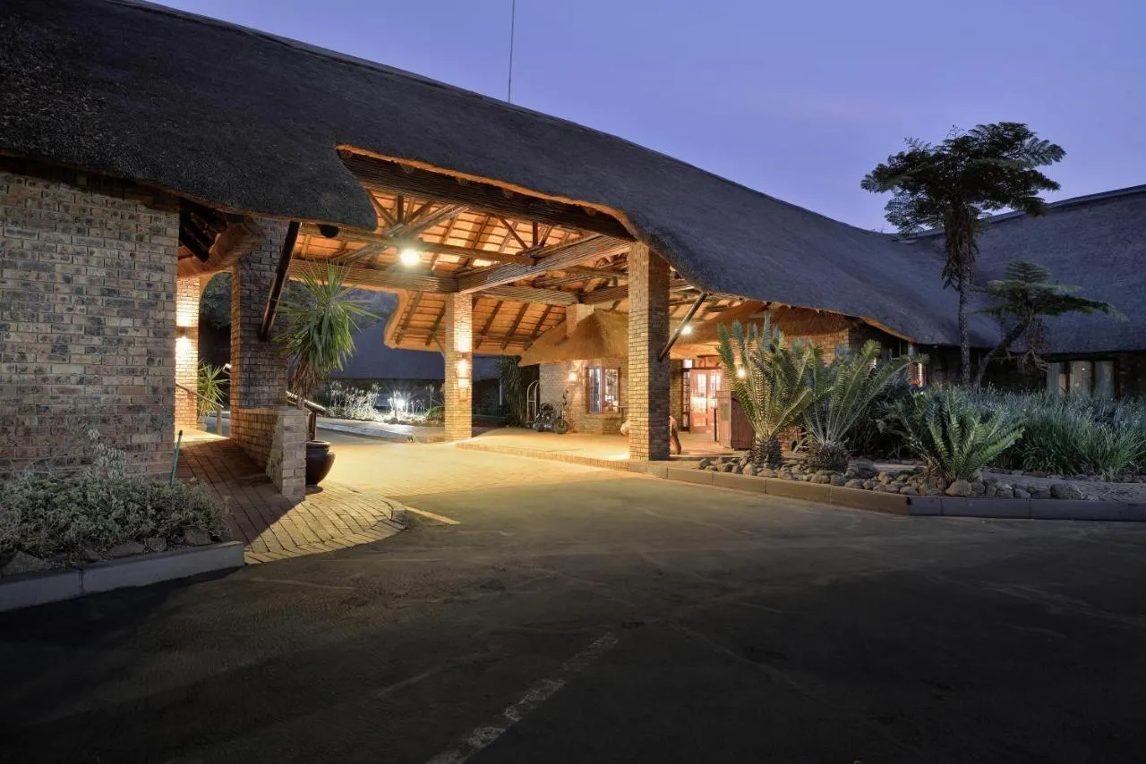 Bakubung Bush Lodge slide-3