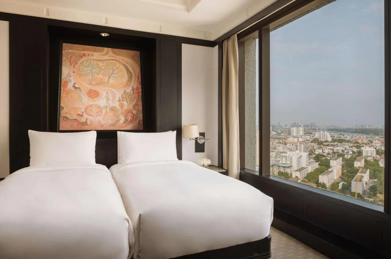 Banyan Tree Bangkok slide-4