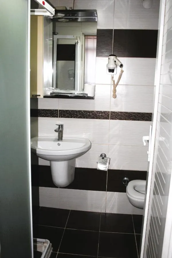 Yeni Kosk Esra Hotel slide-5