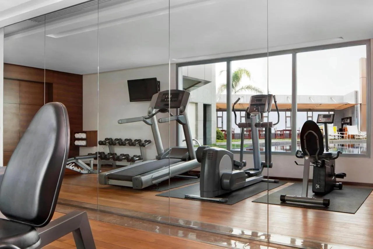 Four Points by Sheraton Le Verdun-1