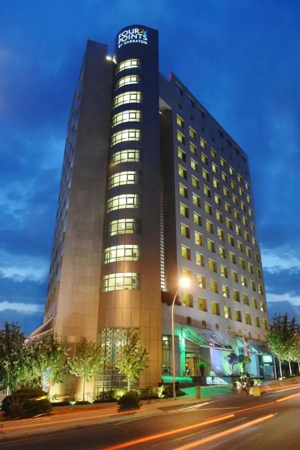 Four Points by Sheraton Le Verdun slide-5