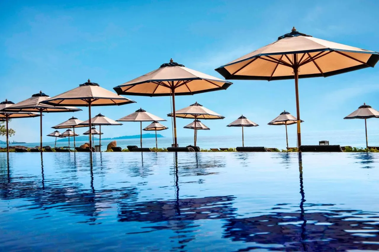 Vana Belle, A Luxury Collection Resort Hotel slide-5