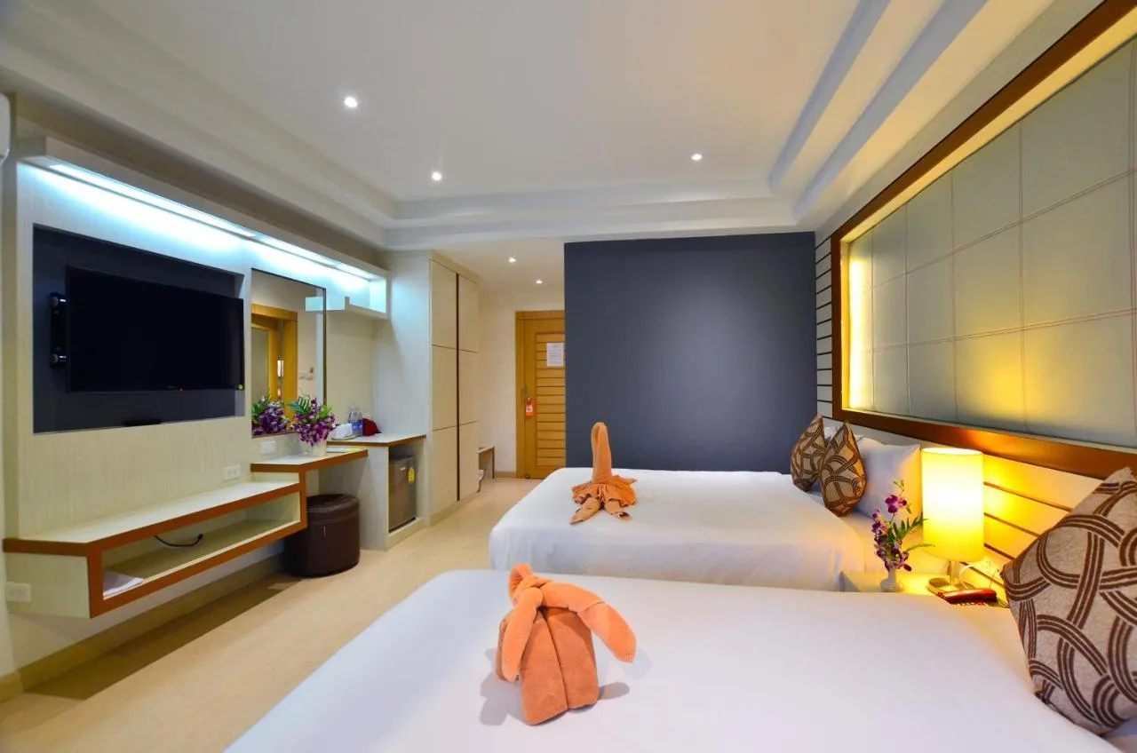 Windmill Resort Hotel Pattaya slide-3