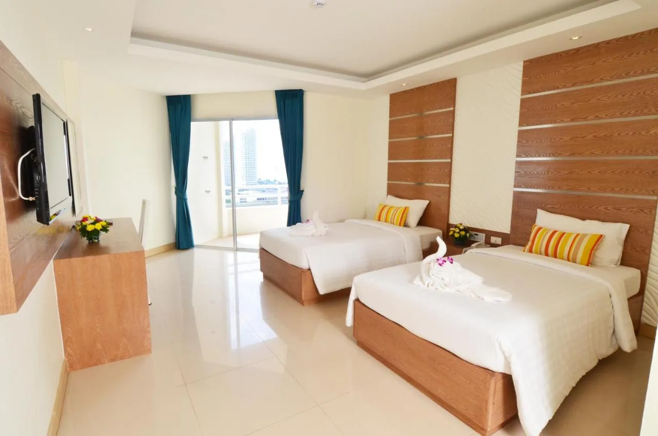 Welcome Jomtien Beach Hotel slide-4