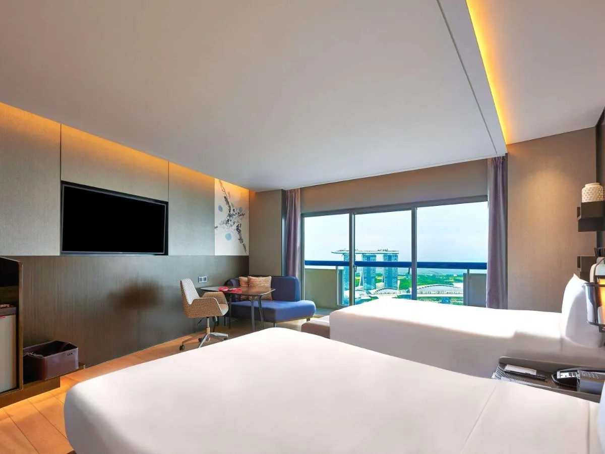 Swissotel The Stamford Singapore slide-5