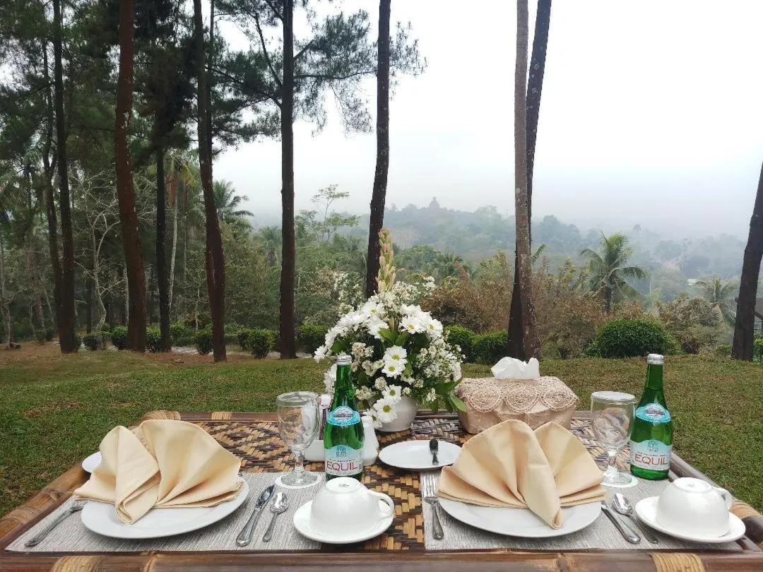 Manohara Resort slide-5