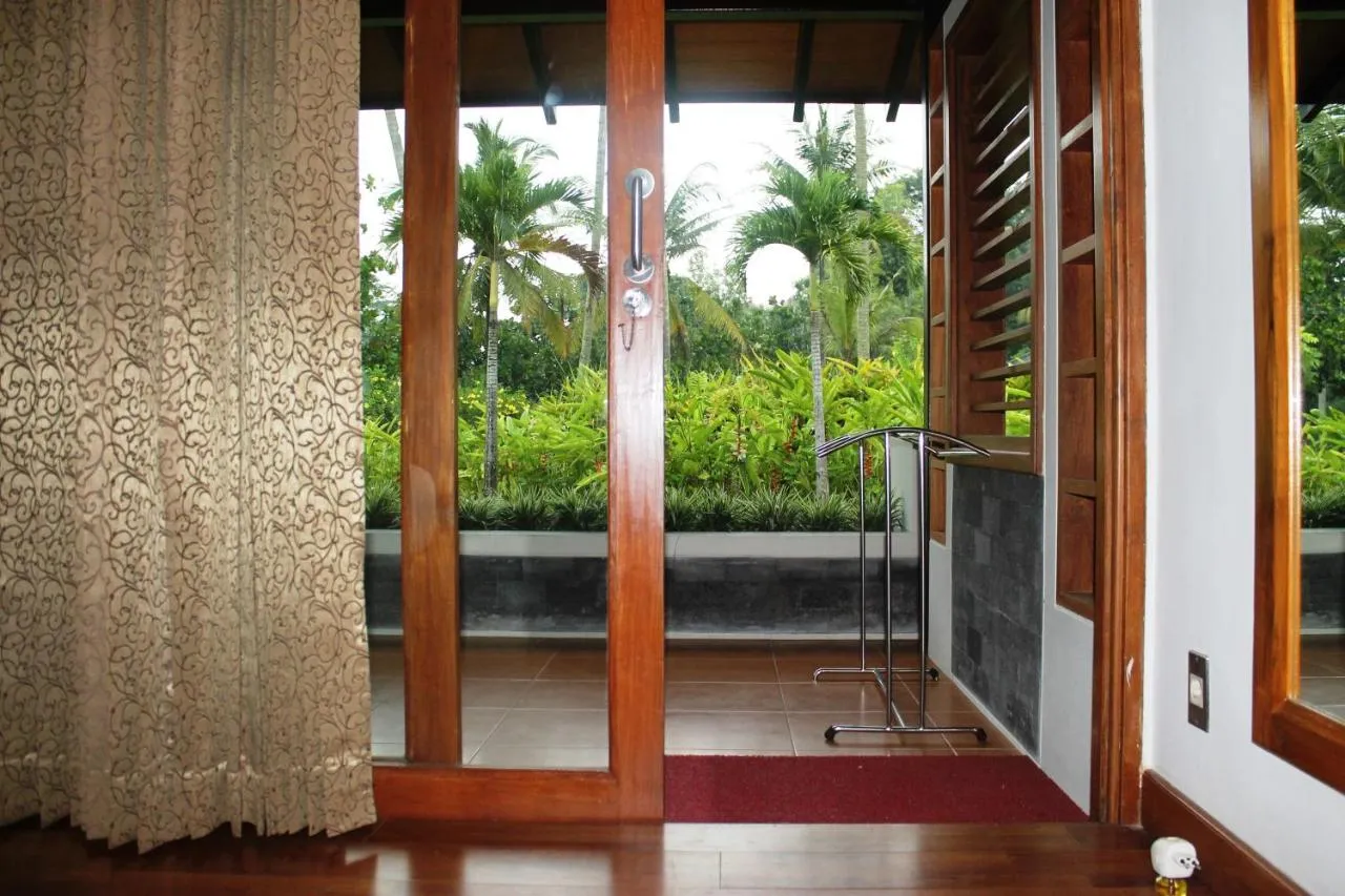 Manohara Resort-2