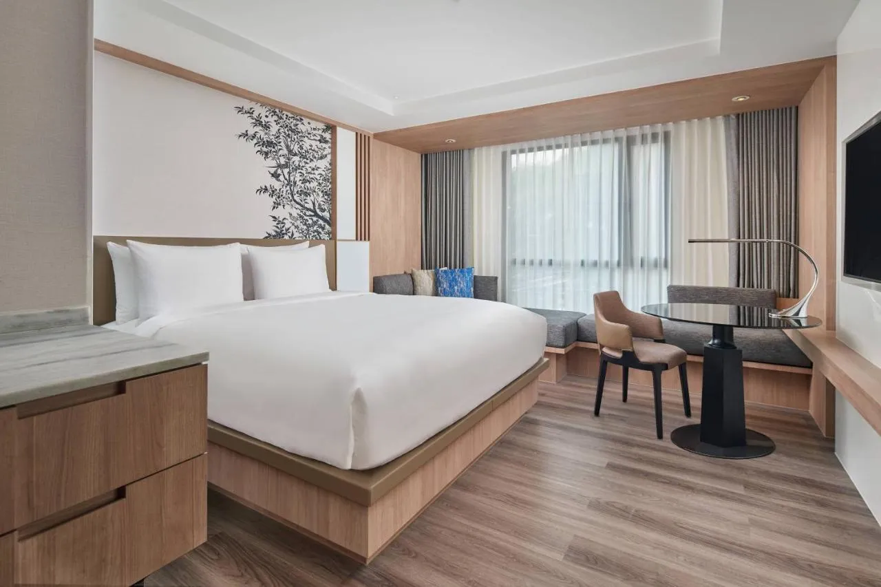 Courtyard Marriott Pattaya hotel slide-3