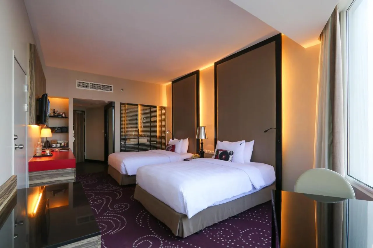 Hard Rock Hotel Pattaya slide-4