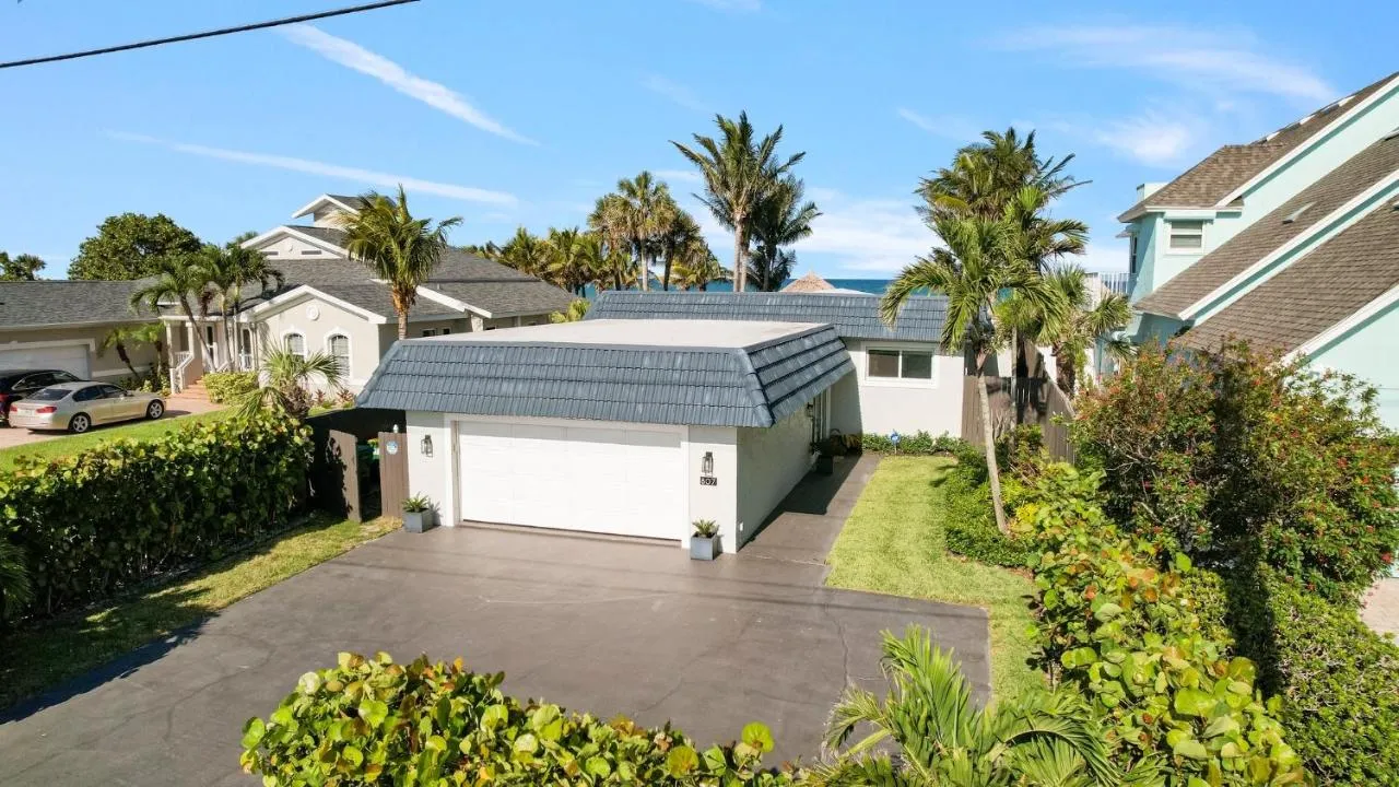 Vista Del Mar Oceanfront Home Stunning Views Backyard Oasis-1