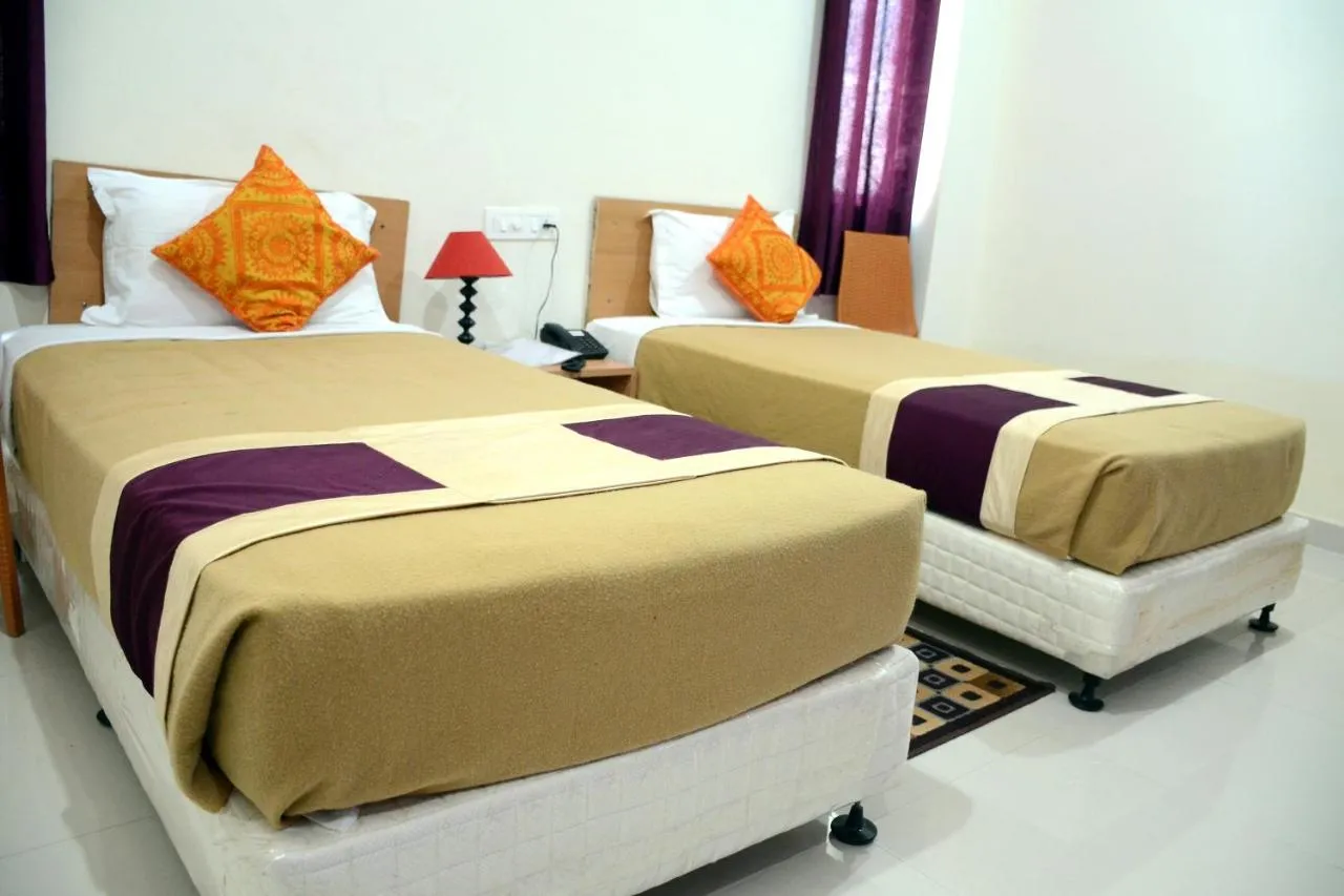 Hotel Bodh Vilas slide-3
