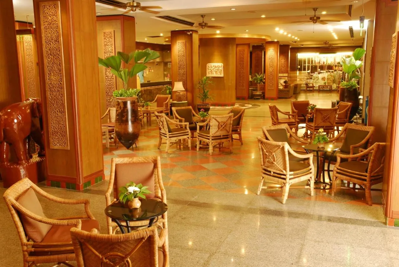 Golden Beach Hotel Pattaya-1