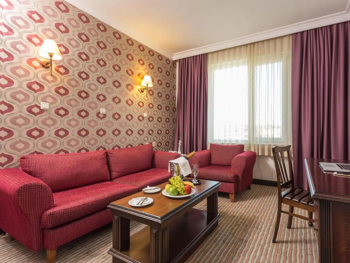 Gazi Park Hotel slide-4