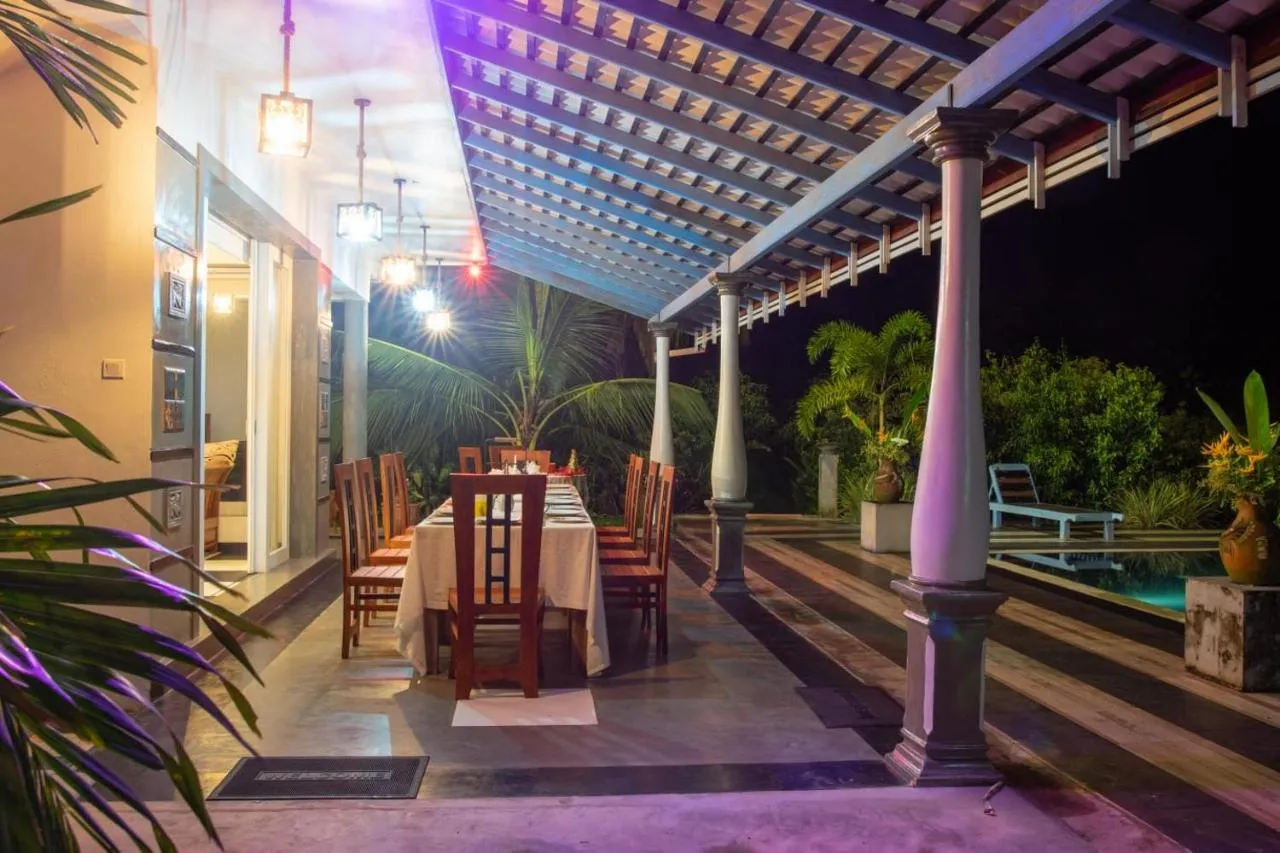 Style Villa slide-3