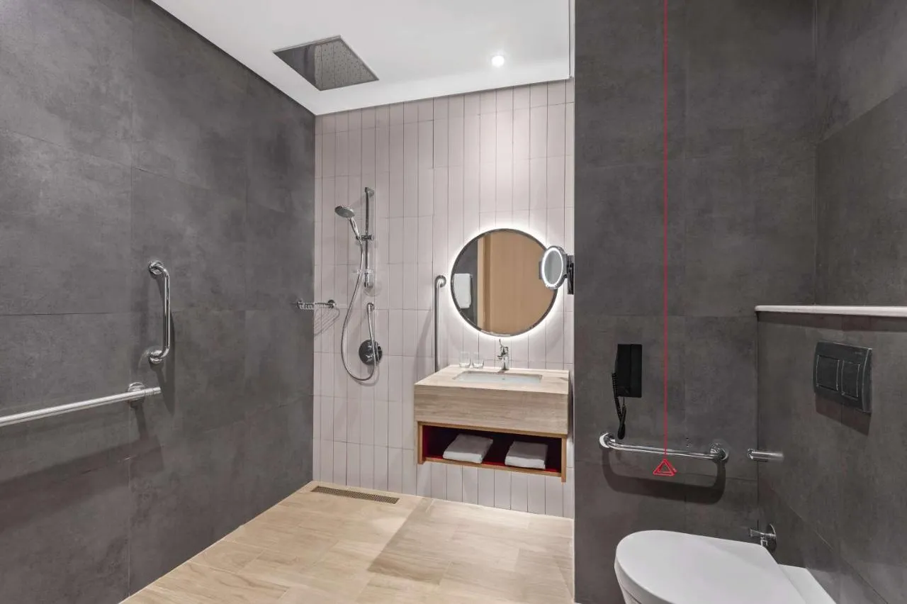 Hampton by Hilton Marjan Island-2