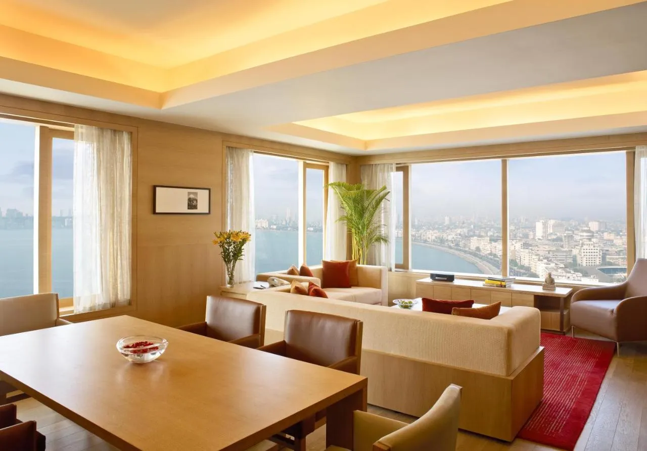 Trident Nariman Point hotel slide-3