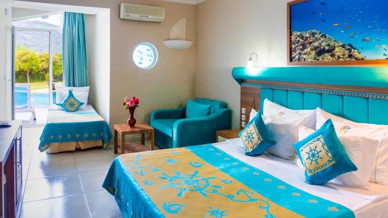 Miarosa Kemer Beach hotel slide-3