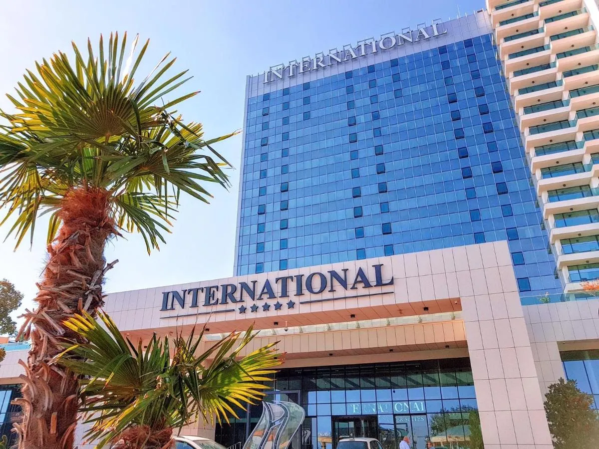 INTERNATIONAL Hotel & Tower Suites slide-3