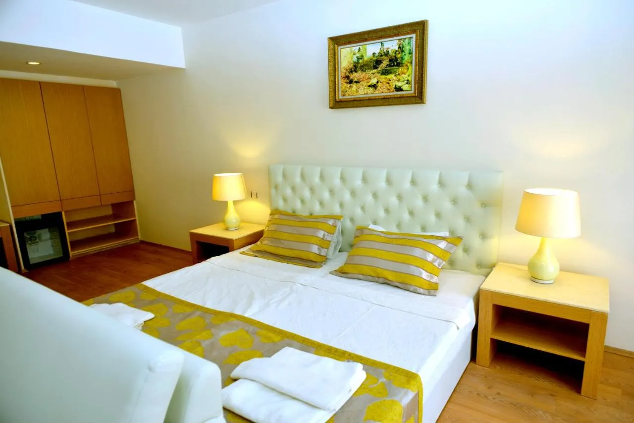 Ladonia Hotels Del Mare slide-4