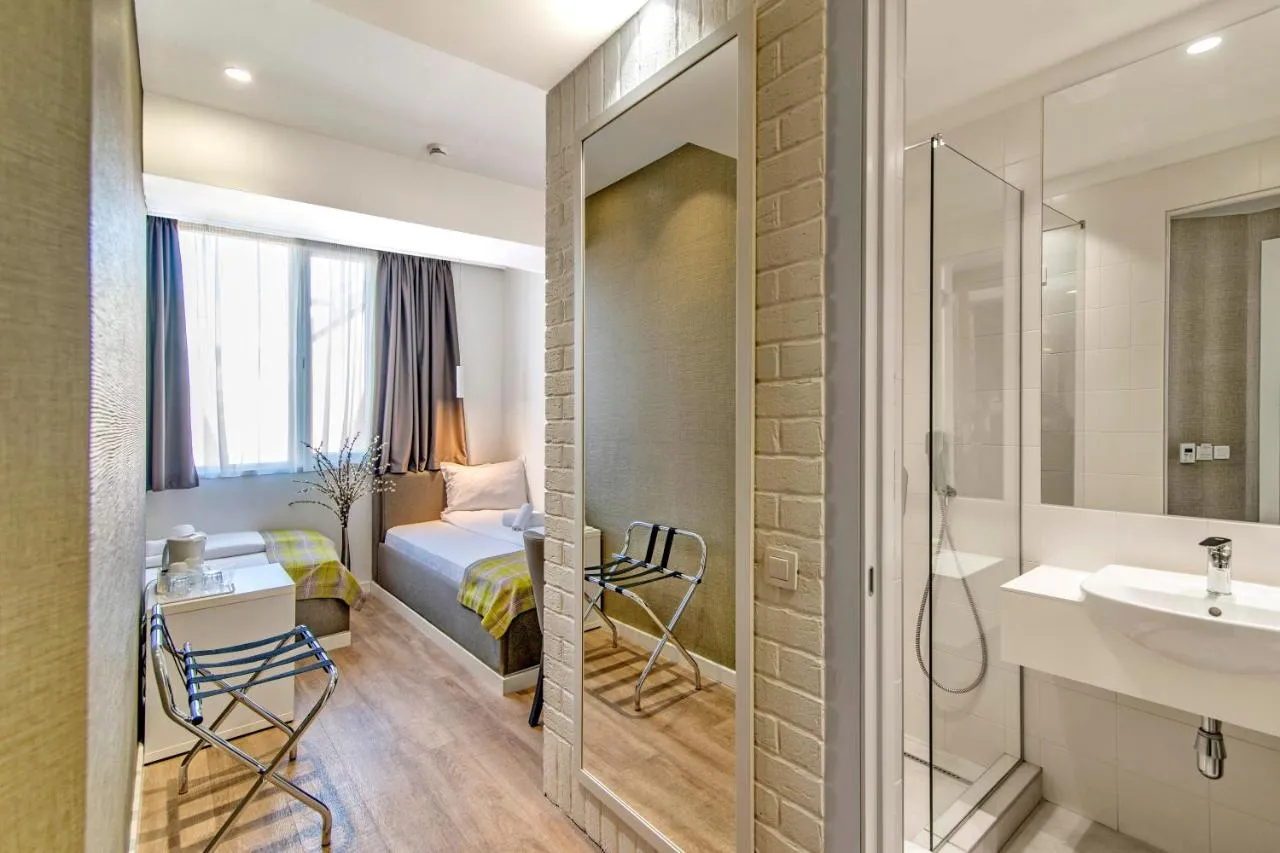 Belgrade Inn Garni Hotel-2