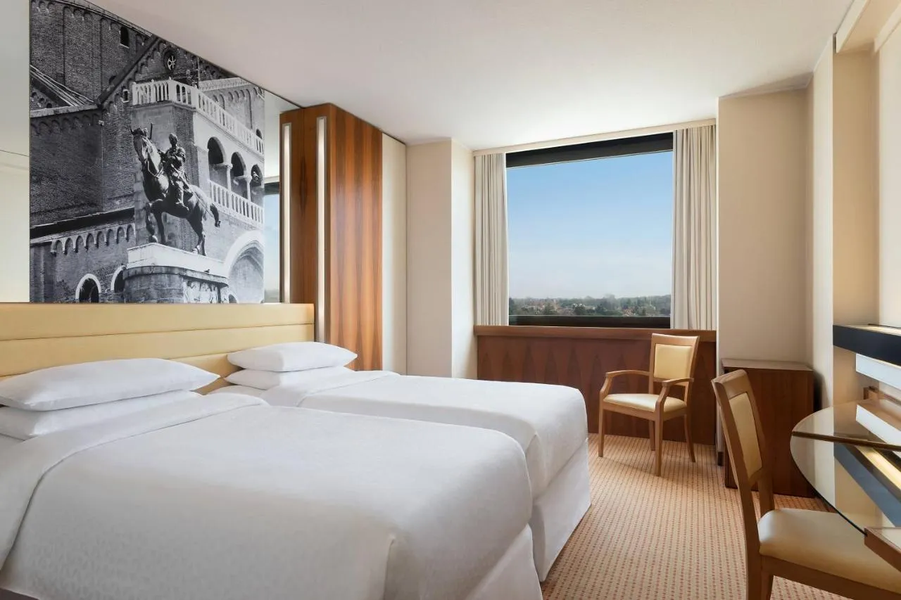 Four Points by Sheraton Padova slide-4