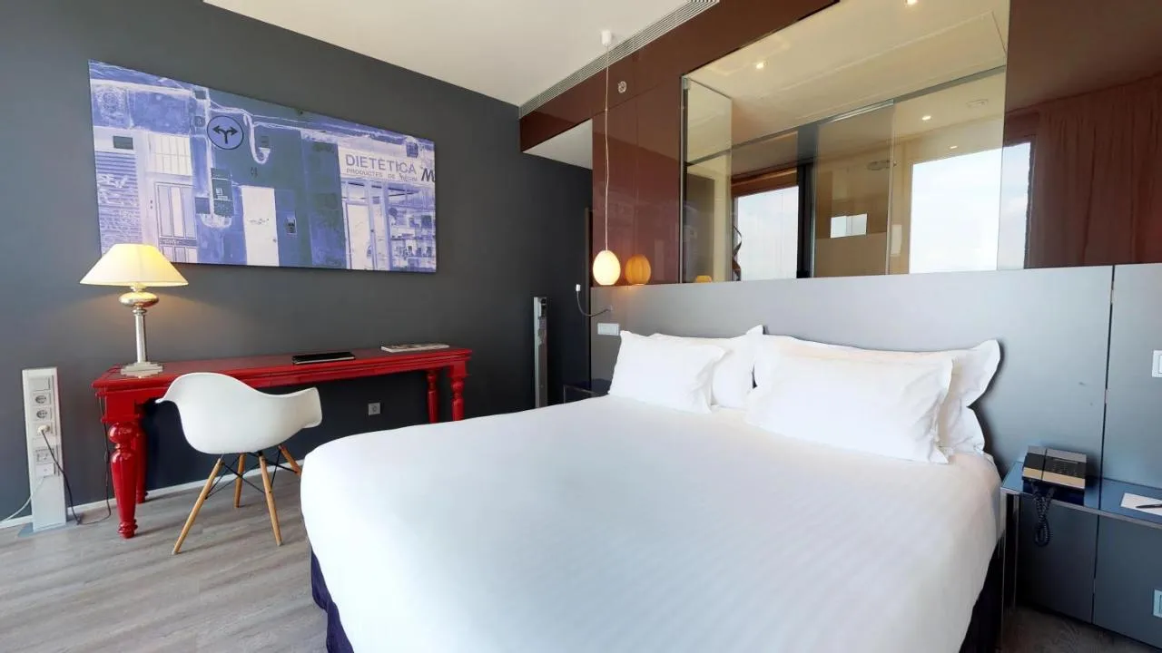 Melia Barcelona Sky hotel slide-4