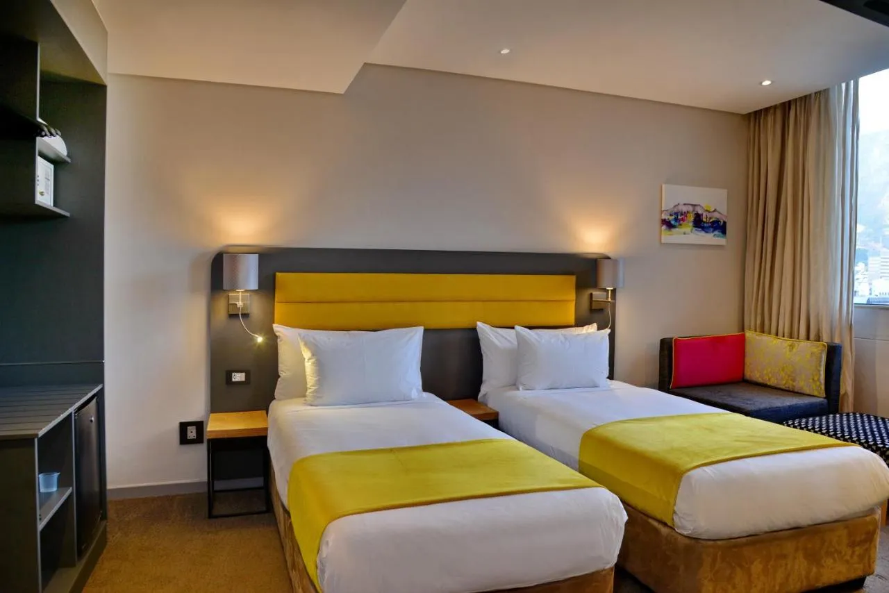 Strand Tower hotel-1