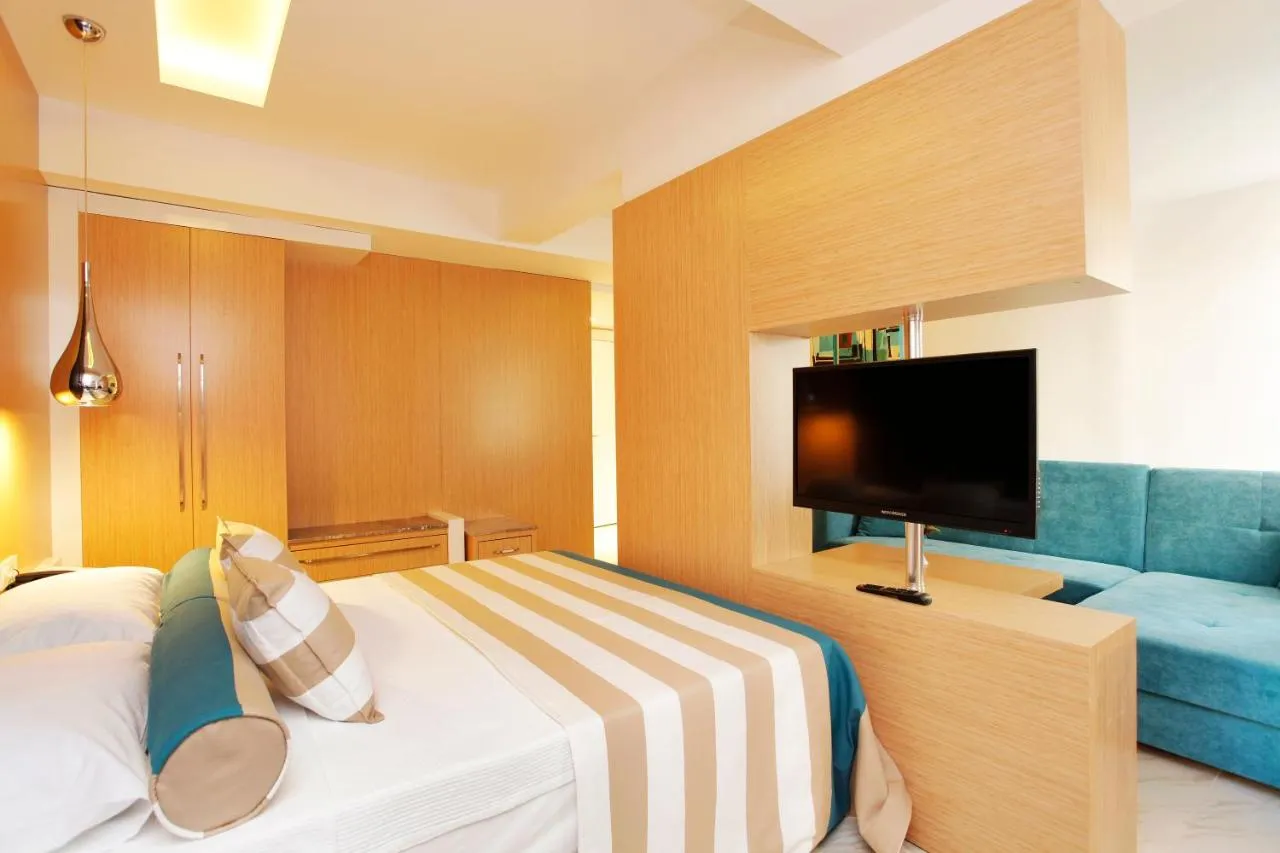 Kleopatra Suit Hotel slide-4