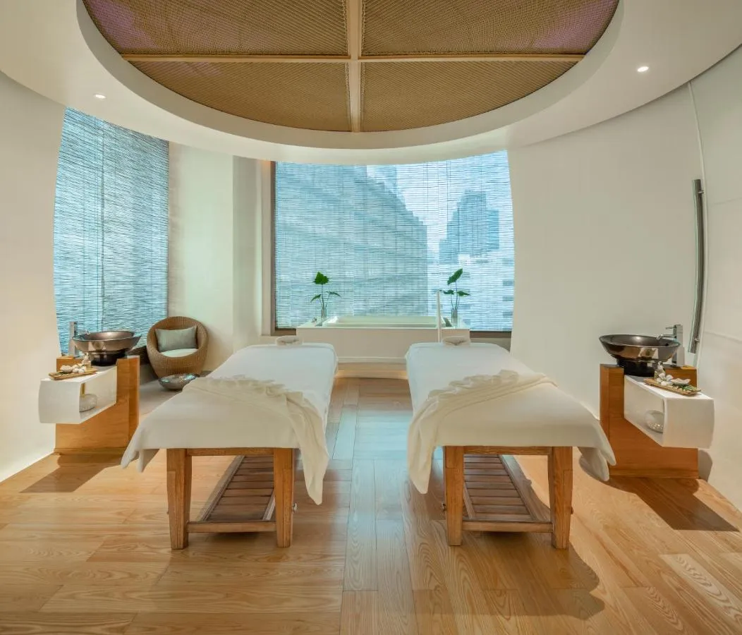 Le Meridien Bangkok-1