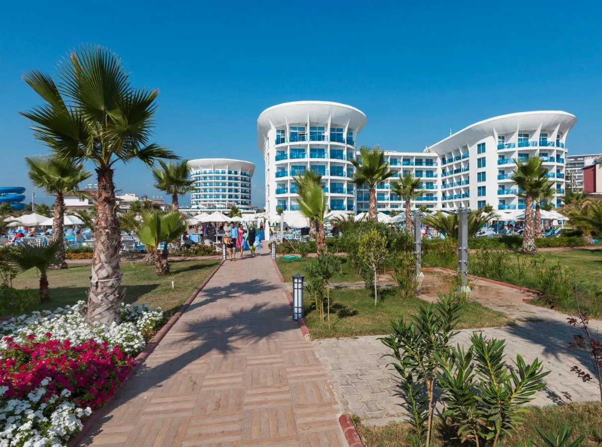 Sultan of Dreams Hotel & Spa slide-5